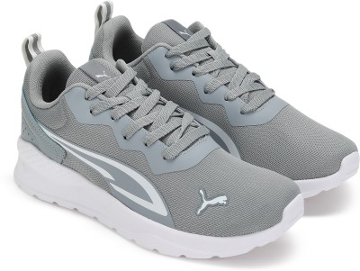 PUMA Puma Zestylite Sneakers For Men(Grey)