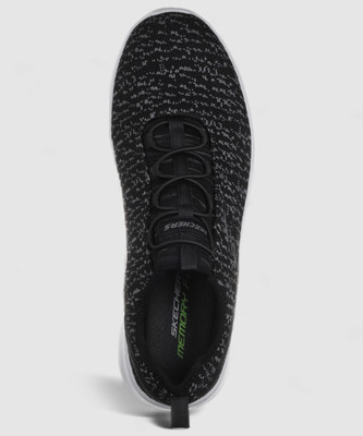 Skechers DYNAMIGHT - PINCAY Sneakers For Men(Black , 6)