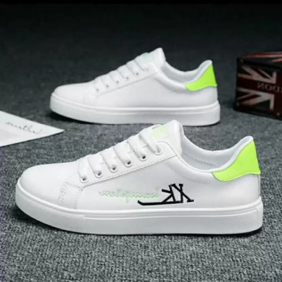 aadi Boys Lace Running Shoes(White, 9 -10 Y)