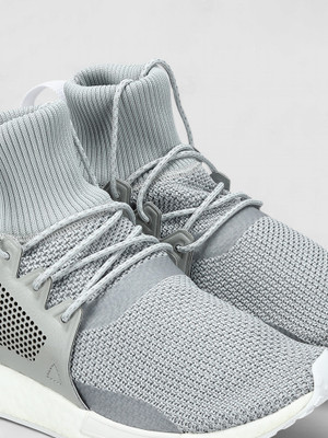ADIDAS ORIGINALS NMD_XR1 Sneakers For Men(Grey , 10.5)