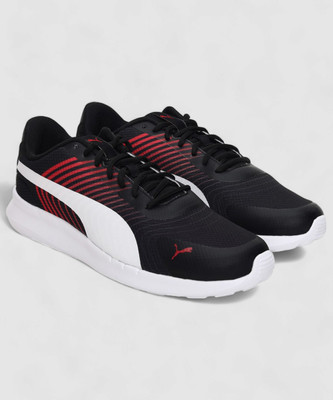 PUMA CAVE Walking Shoes For Men(Black , 4)