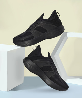 PUMA Scend Progressive Res Running Shoes For Men(Black , 8)