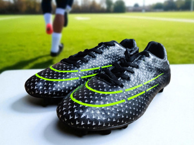 VECTOR X Vector X Spectre 2.0 Football Shoe/Studs, TPU Sole, Football Shoes For Men(Black , 7)