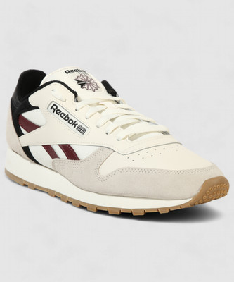 REEBOK CLASSICS CLASSIC LEATHER Casuals For Men(Off White , 11)