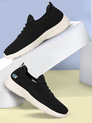 Skechers DYNAMIGHT 2.0 Sneakers For Women(Black , 4)