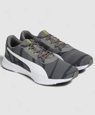 PUMA FLYER RUNNER STREET Running Shoes For Men(Green , 8)