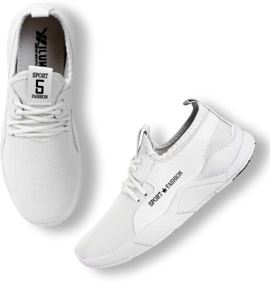 Begone Training & Gym Shoes For Men(White , 9)