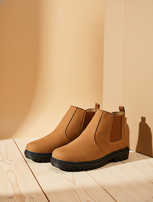 Red Eleven Red leven Suide Leather Walking Outdoor Slip On Chelsea Boots Boots For Men(Beige , 6)