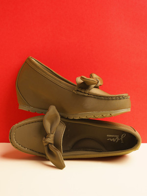 jm looks For Women(Olive , 6)