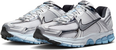 NIKE Zoom Vomero 5 Sneakers For Women(White , 6)