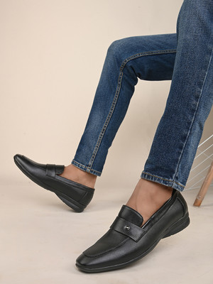 PROVOGUE Slip On For Men(Black , 6)