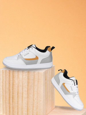 Ezok JV-2410 Lightweight Comfort EVA Soft Summer Trendy Premium Stylish Sneakers For Men(White, Grey , 10)