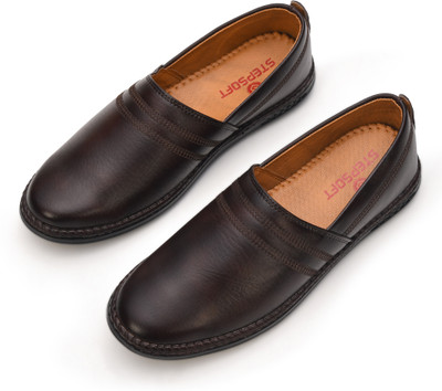 Stepsoft Casuals For Men(Maroon , 7)