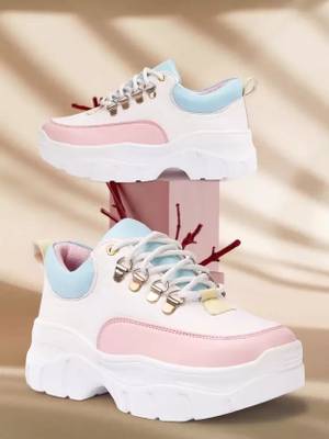 Layasa sneakers 2025