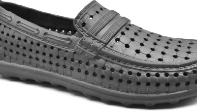 RADDZ SPORTS Boys Slip-on Flats(Grey ,)