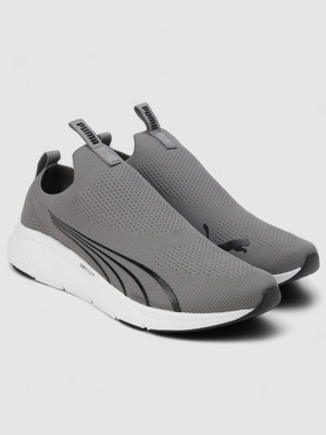 PUMA Softride Pro Echo Fling Sli Riding Shoes For Men(Grey , 10)
