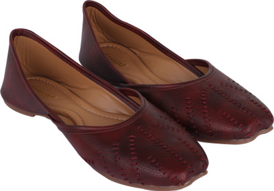 RAHEGAS Juti for Women, Maroon Classic Ethnic Touch Majori for Women, Bellies For Women(Maroon , 6)