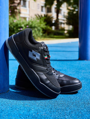 LOTTO Hoop Star Sneakers For Men(Black , 10)