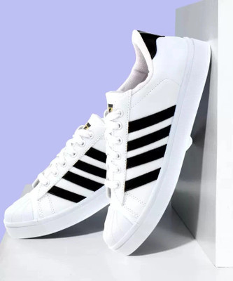 Sparx SM 323 | Stylish, Comfortable | Sneakers For Men(White , 9)