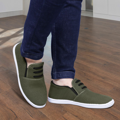 Kzaara Casuals For Men(Green , 7)
