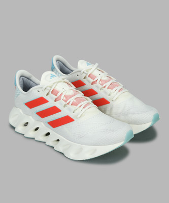 ADIDAS ADIDAS SWITCH FWD 2 M Running Shoes For Men(White , 8)