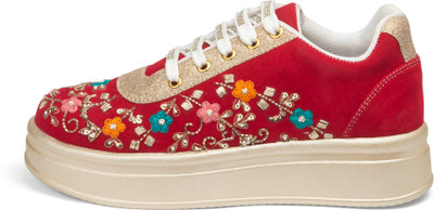 RETTROSE RR1234 - Imperial Bloom Sneakers For Women(Red , 5)