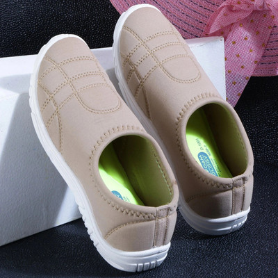 DOCTOR EXTRA SOFT Women's Memory Foam Shoes for Walking Running Gym Training Sports Slipon Sneaker Slip On Sneakers For Women(Beige , 5) DOCTOR EXTRA SOFT Women's Memory Foam Shoes for Walking Running Gym Training Sports Slipon Sneaker Slip On Sneakers For Women(Beige , 5)
