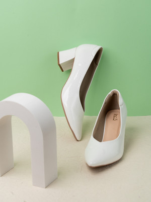Inc.5 Womens White Formal Solid Round Toe Block Heels Pumps Bellies For Women(White , 3)