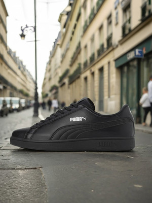 PUMA Smashic Sneakers For Men(Black , 10)