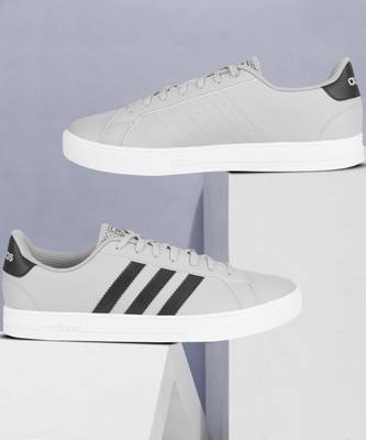 ADIDAS STREET ICON M Running Shoes For Men