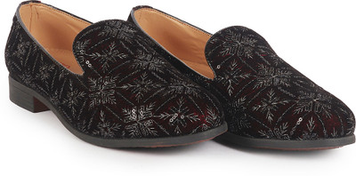 FAUSTO Ethnic Velvet Sequin Embroidered Juttis for Wedding|Traditional Kurtas Shoes Mojaris For Men(Red, Black , 11)