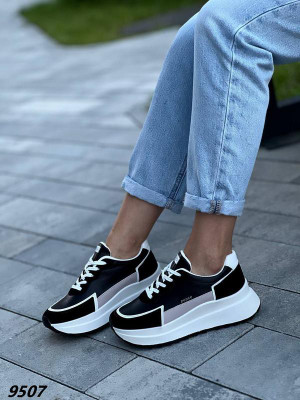 Ifah Korean explosive women's casual soft comfortable lightweight sports shoes Sneakers For Women(Black , 5)