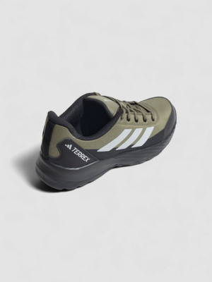 ADIDAS TrekForce Running Shoes For Men(Green , 7)