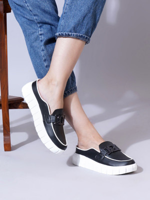 PLANET WALK Ethnic Mule Lightweight, Breathable, Comfortable Everyday Cushioned Insole Ethnic Mule For Women(Black , 5)