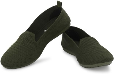 Cogs Slip On Sneakers For Women(Olive , 8)