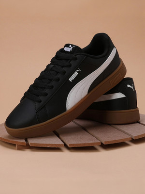 PUMA Puma Rickie Classic Sneakers For Men(Black , 10)