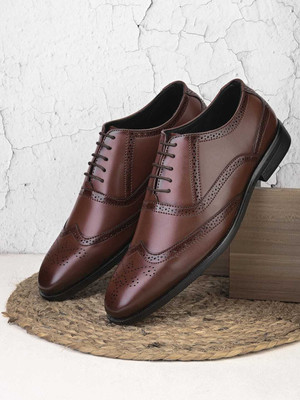 HERE&NOW HERE&NOW Brown Leather Brogue shoes Party Wear For Men(Brown , 9)