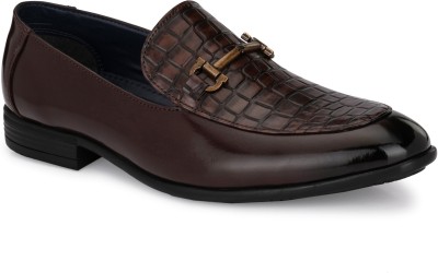 INVICTUS Loafers For Men(Brown , 9)