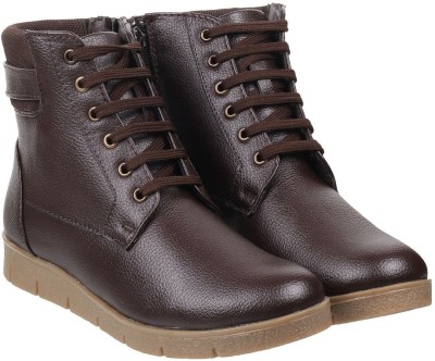 MOCHI Boots For Women(Brown , 6)