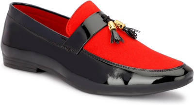 MADHUVIMAL Luxurious Velvet Loafer Loafers For Men(Red , 10)