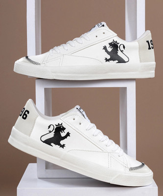 RED TAPE Lifestyle Sneakers Men | Soft Cushioned Insole, Slip-Resistance Sneakers For Men(White , 6)