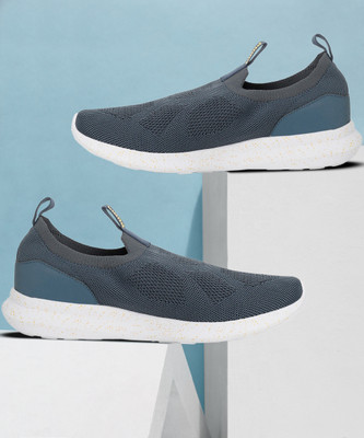 PUMA Dynamite Slip-on Sneakers For Men(Grey , 6)