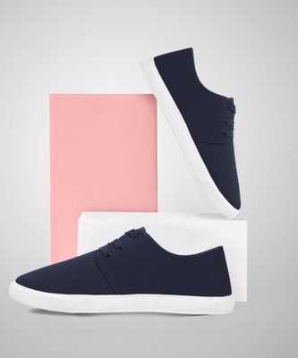 Free Kicks FK-201 Stylish Casuals For Men(Navy , 6)