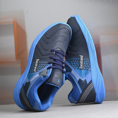 TOESTRAND Non Marking Badminton Shoes For Men(Blue , 6)