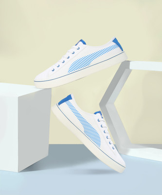 PUMA SkateCat Glide Sneakers For Men(White , 6)