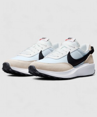 NIKE NK WAFFLE DEBUT Sneakers For Men(White , 8)