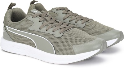 PUMA Vetiver-White-Black Running Shoes For Men(Grey)