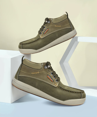WOODLAND Casuals For Men(Green , 7)