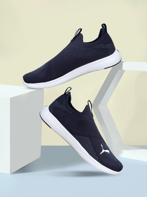 PUMA Softride Gush Walking Shoes For Men(Blue , 7)