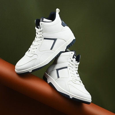 HRX by Hrithik Roshan EFC-HRX-05 Sneakers For Men(White , 10)